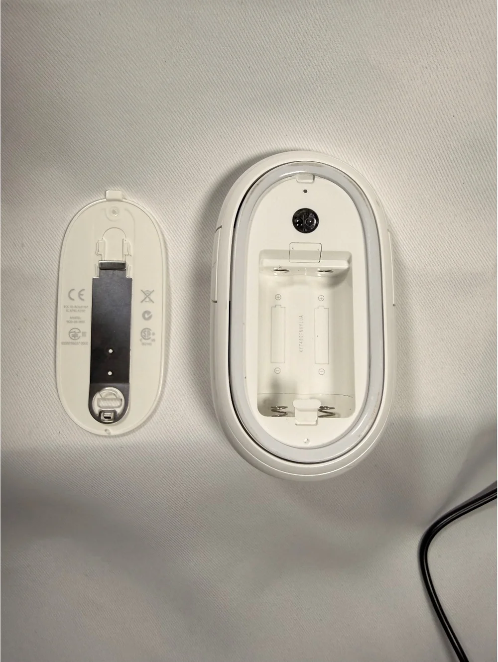 Apple Wireless Mighty Mouse A1197 White Bluetooth – Tested & Works